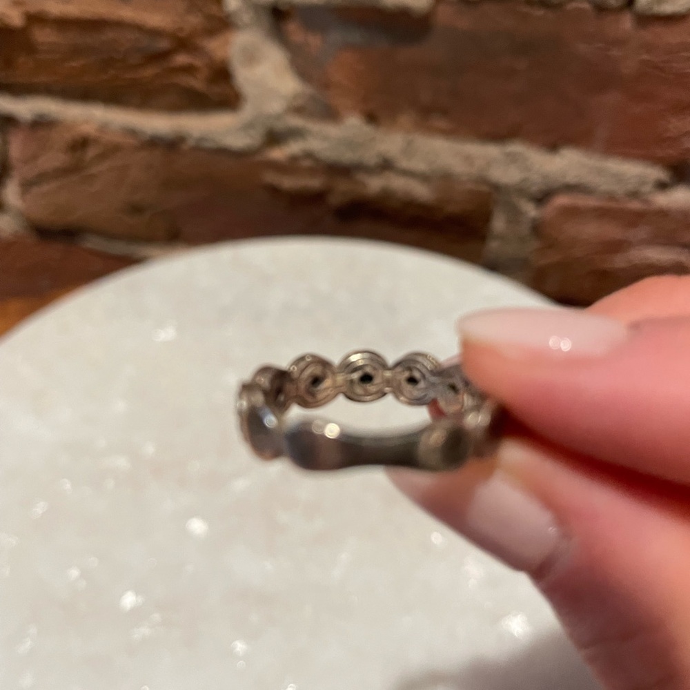 John Hardy Silver and Black Ring - Picture 5 of 6